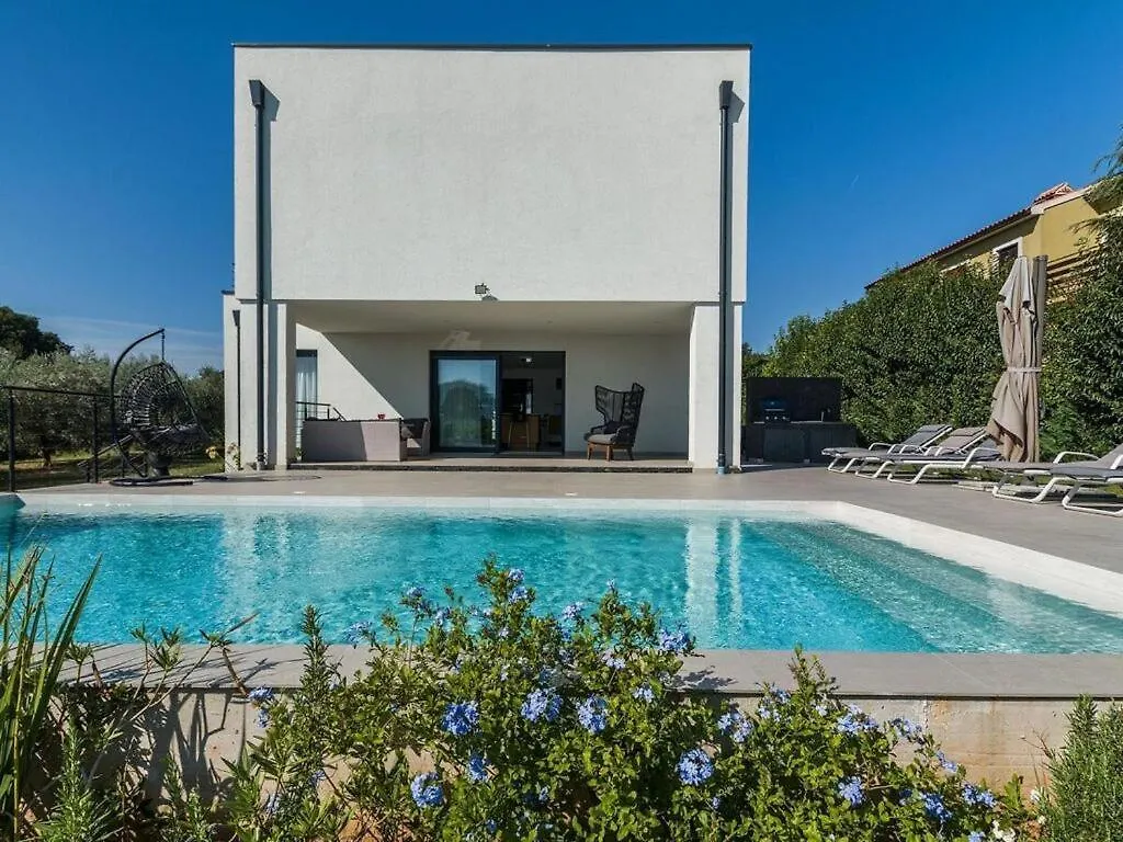 Villa Aurora III Marcana 0*,